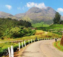 weekend/munnar.jpg